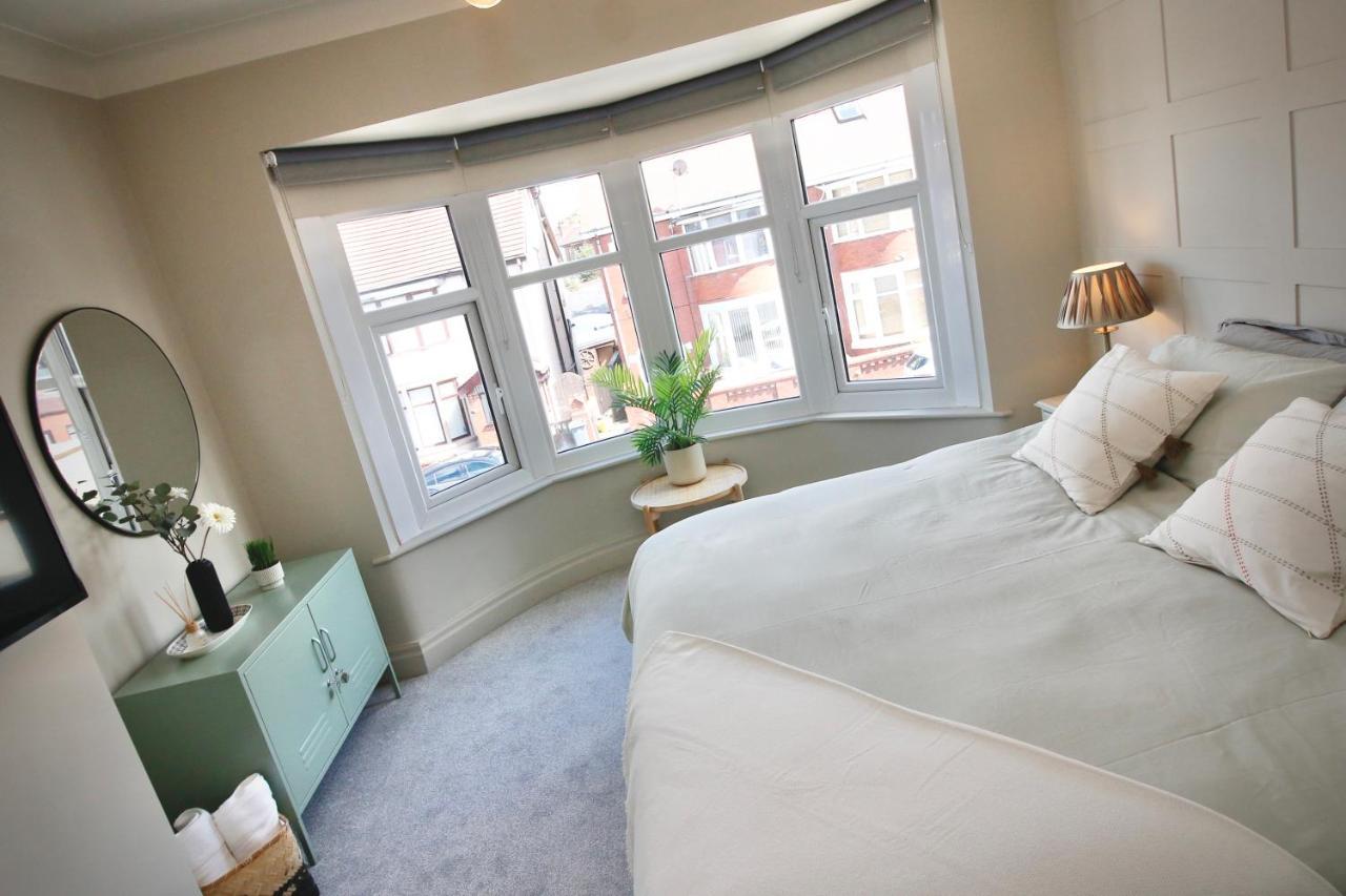 Xxhot Tubxx 4Bed Semi, Sleeps 8, 2 Bathrooms Блэкпул Экстерьер фото