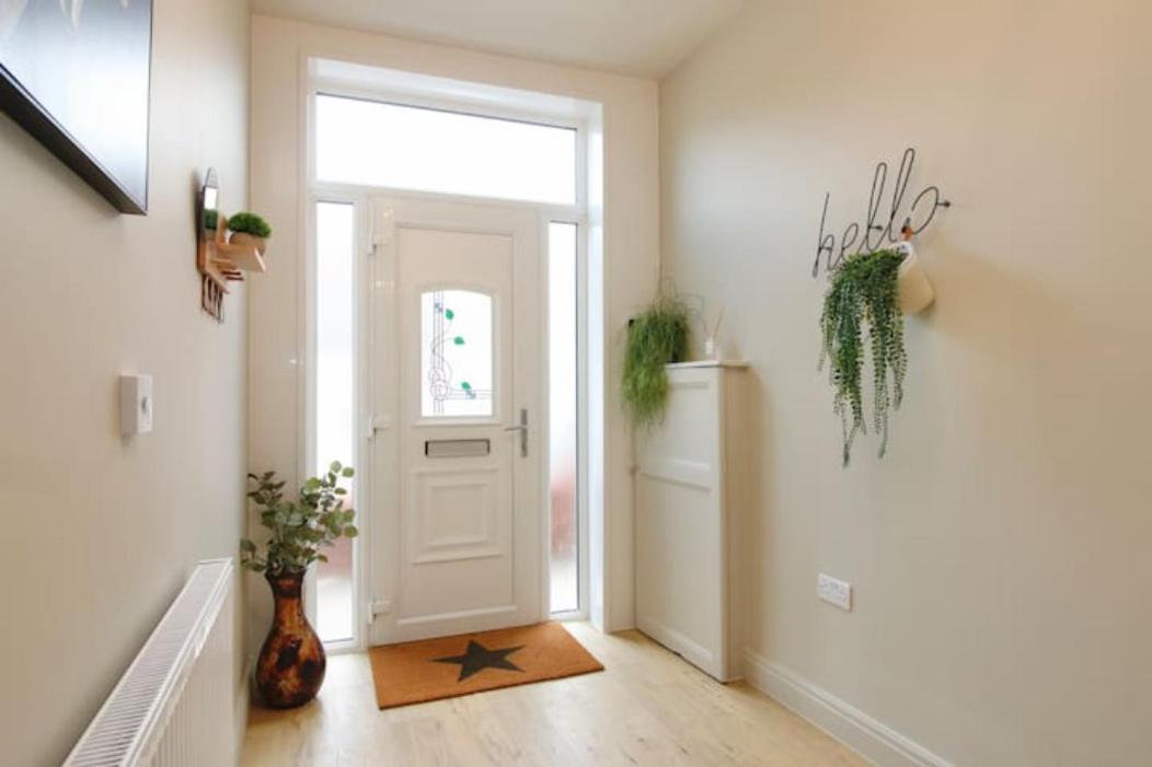 Xxhot Tubxx 4Bed Semi, Sleeps 8, 2 Bathrooms Блэкпул Экстерьер фото
